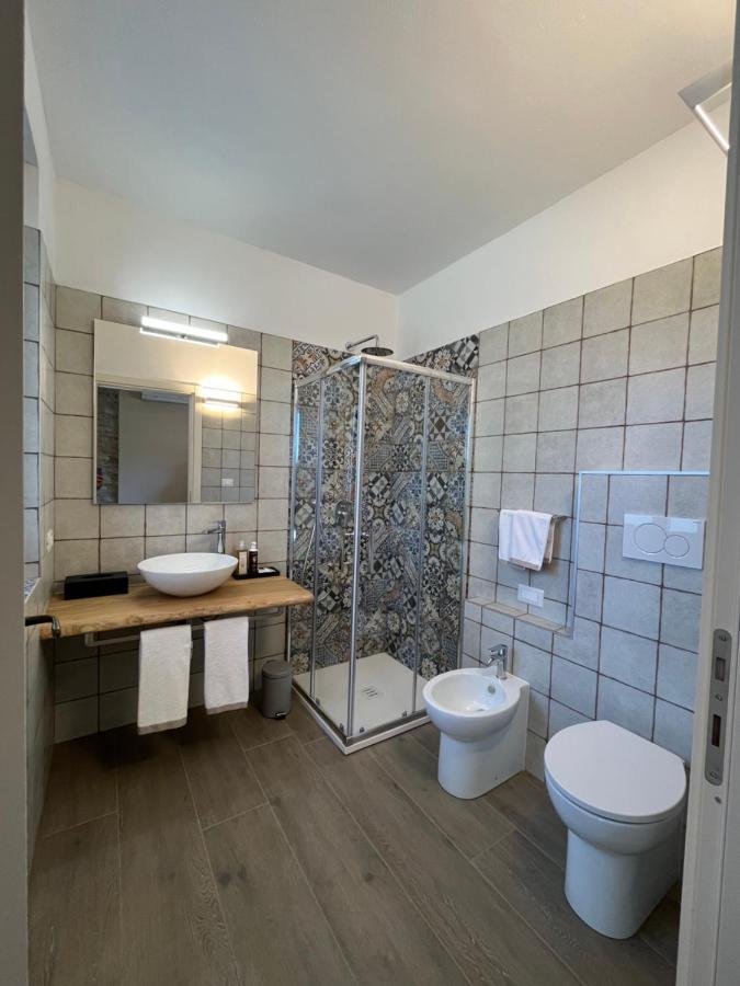 Hotel Le Cornici - Cascina Di Charme Diano dʼAlba Exteriér fotografie