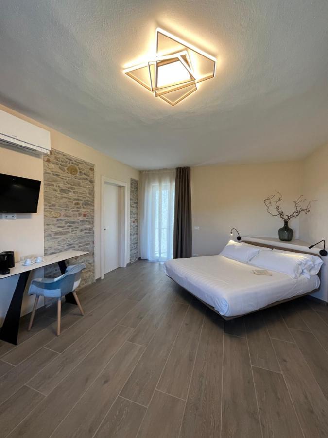 Hotel Le Cornici - Cascina Di Charme Diano dʼAlba Exteriér fotografie